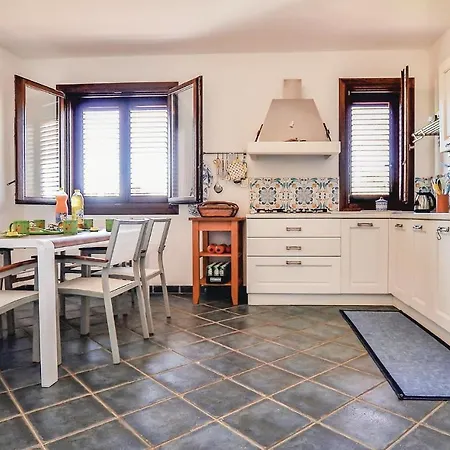 Joly Holiday home Terrasini